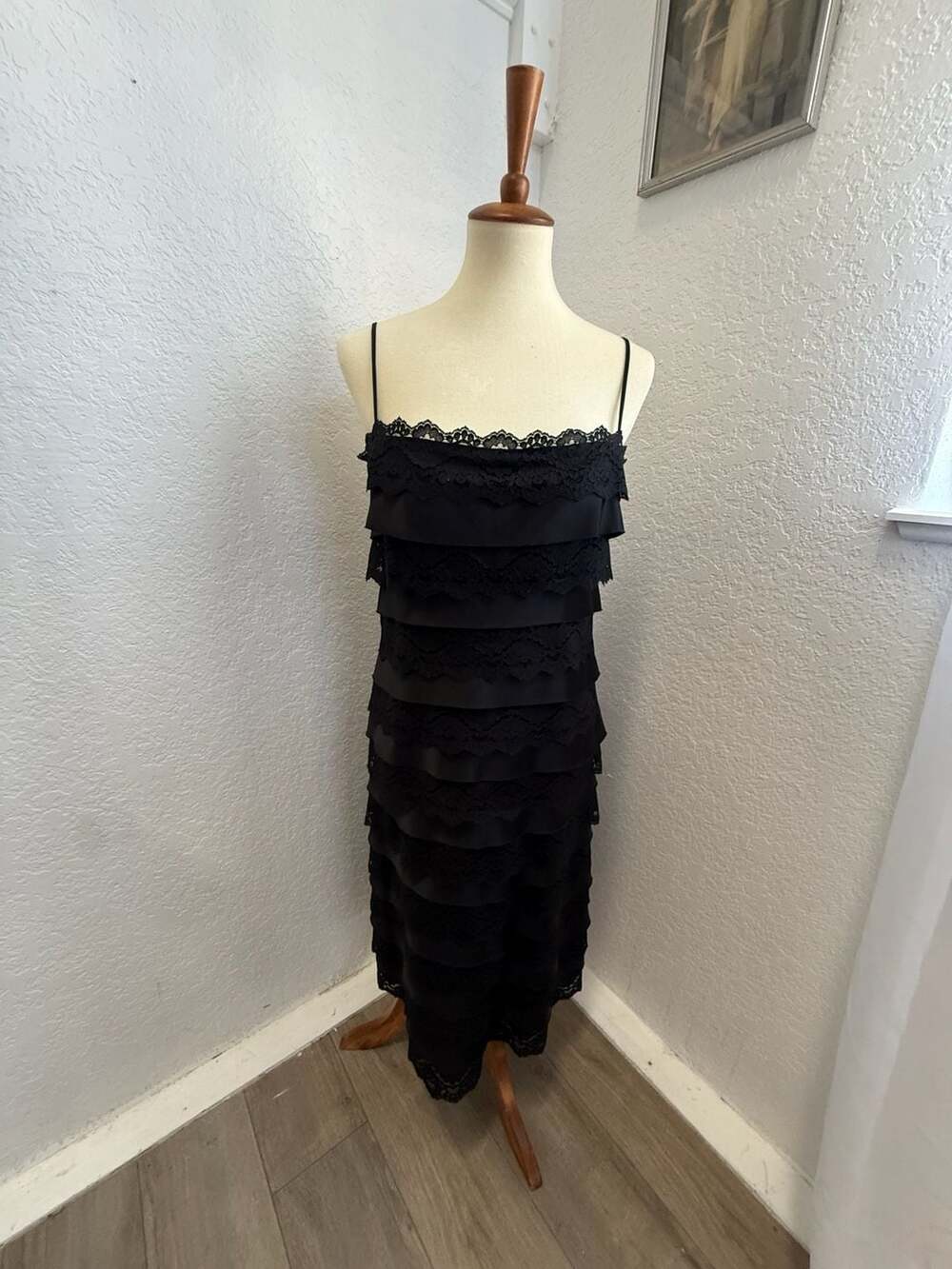 Tadashi Shoji Black Ruffled Tiered Lace Spaghetti Strap Cocktail Dress